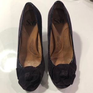 Sofft heels deep purple size 6